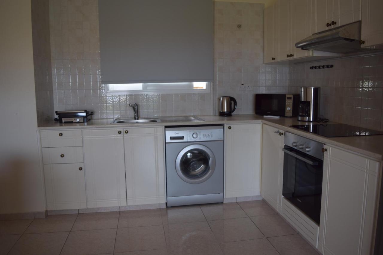 Eden Heights Sea View Apartment 203 - By Imh Travel & Tours Paphos Exterior photo
